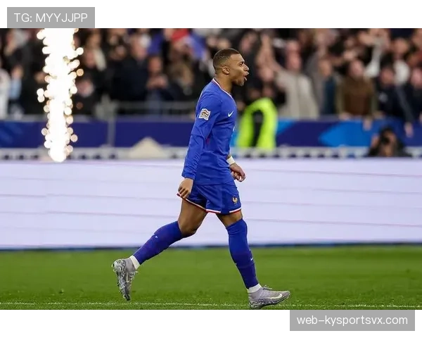 法国队小组赛出线,姆巴佩进攻表现进入关键阶段 法国队小组赛出线,姆巴佩进攻表现进入关键阶段
